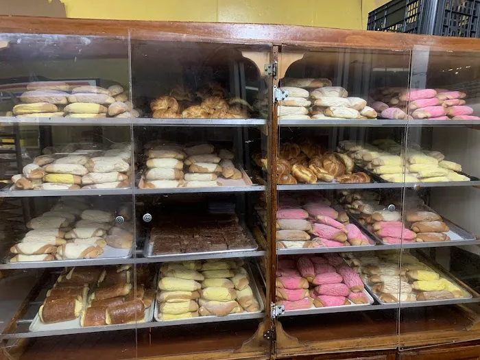 Panaderia Del Refugio Picture 3