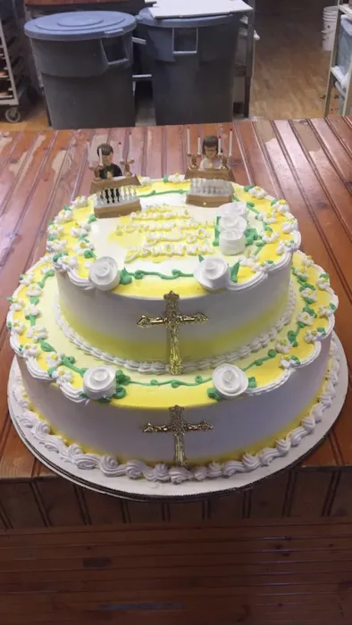 El Paraiso Bakery Picture 8