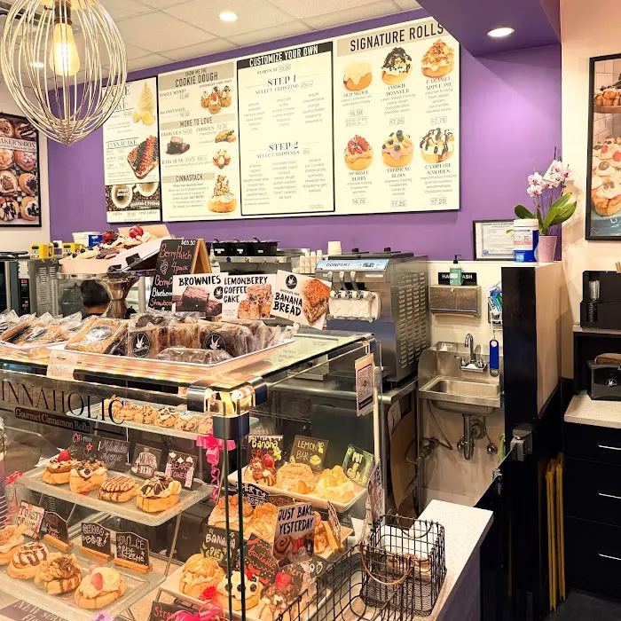 Cinnaholic Picture 10