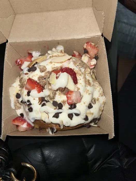 Cinnaholic Picture 4