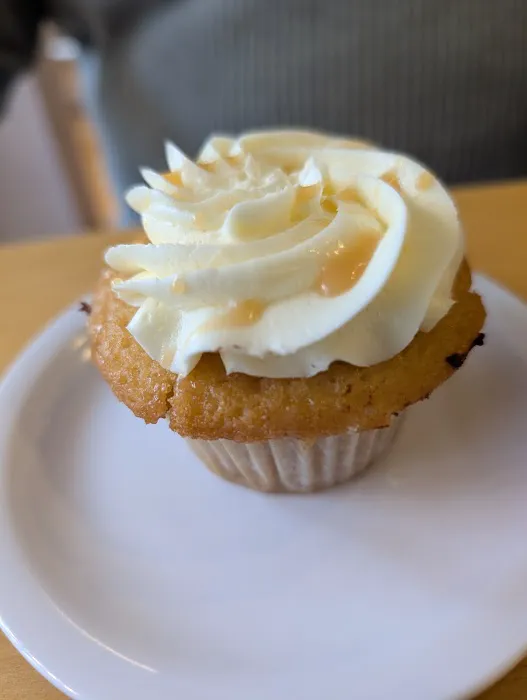 Molly's Cupcakes Picture 6