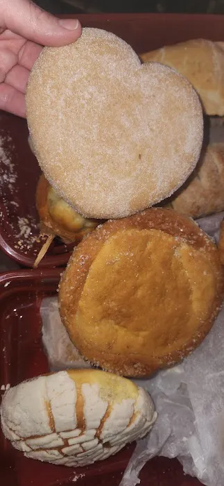 La Central Bakery Picture 6
