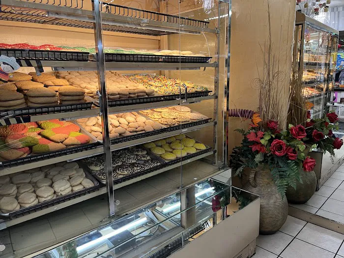 Rosy's Bakery Picture 2