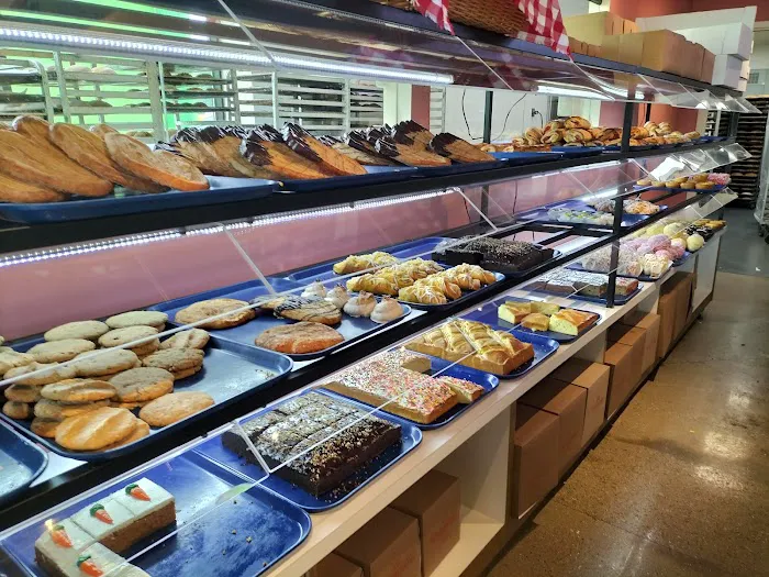 La Baguette Bakery Picture 5