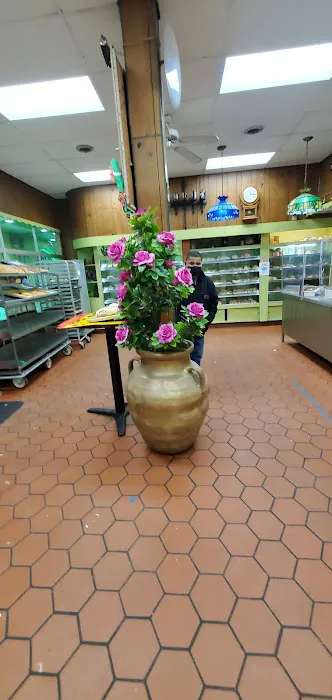 El Nopal Bakery Picture 6