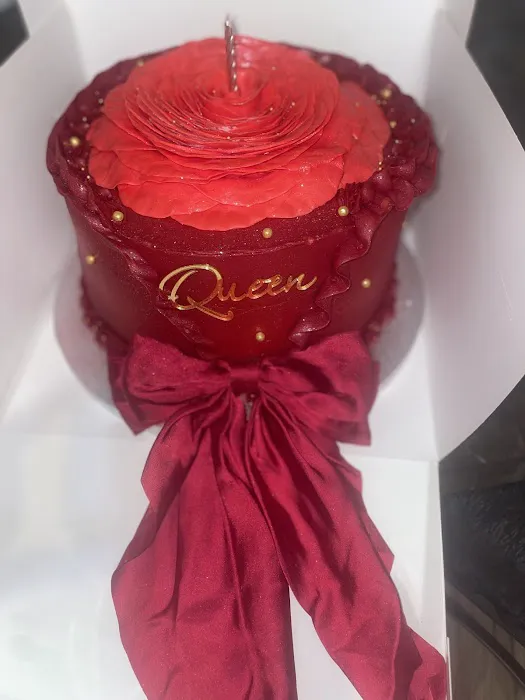 Chanel's Custom Cakes Picture 7