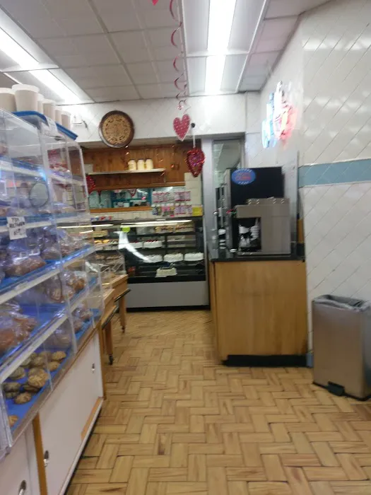 Le Paris Bakery Picture 9