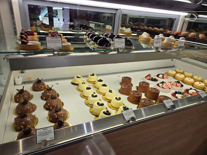 Vanille Patisserie Picture 2