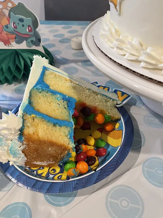 Cristina's Custom Cakes, LLC Picture 4