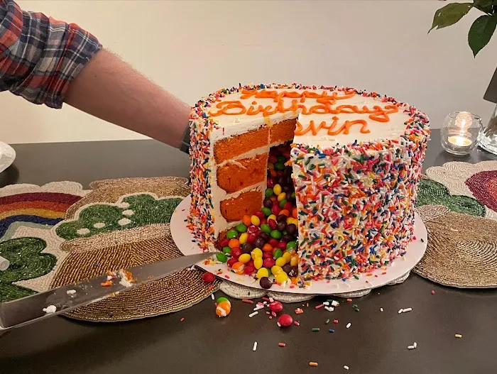 Cristina's Custom Cakes, LLC Picture 6