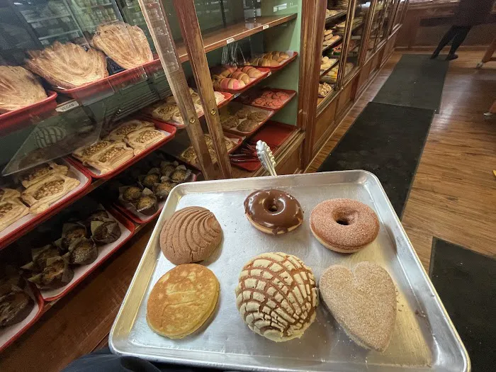 Panaderia Nuevo Leon Picture 10
