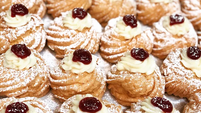 Ferrara Bakery Picture 5