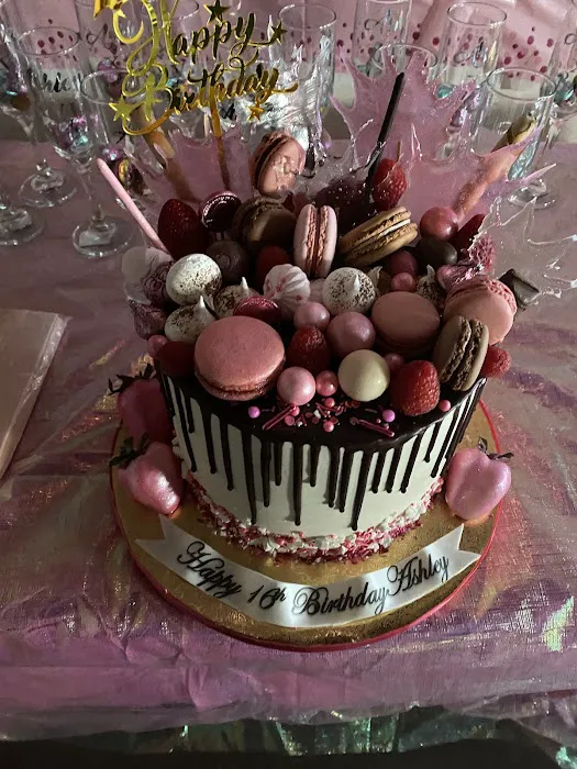 Pink Flores Bakery & Cafe Picture 4