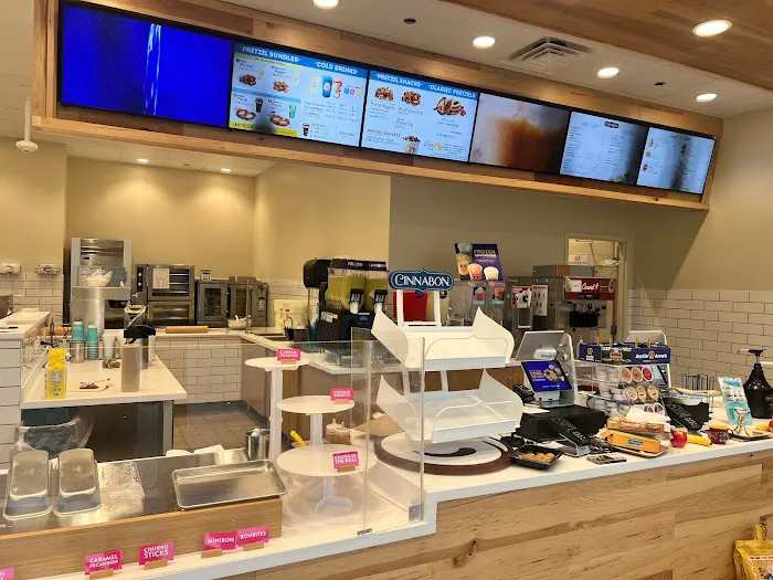 Auntie Anne's | Cinnabon | Carvel Picture 9