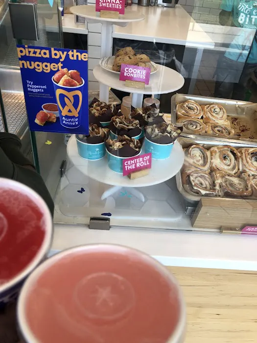 Auntie Anne's | Cinnabon | Carvel Picture 7