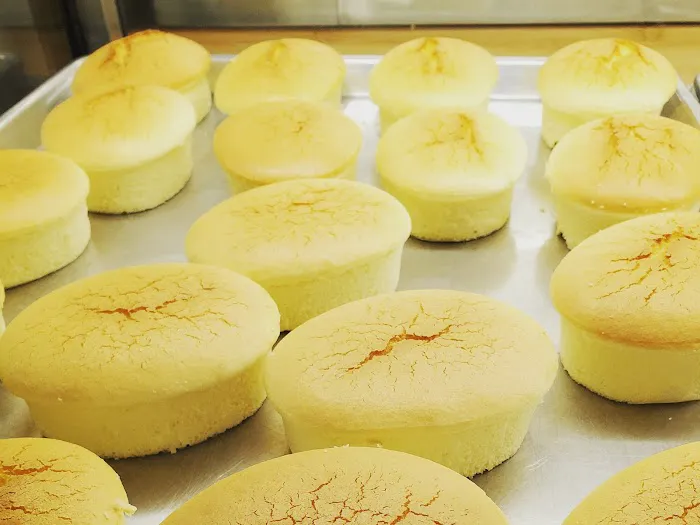 Chiu Quon Bakery Picture 2