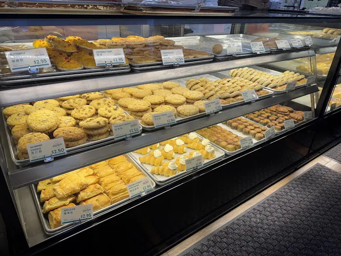 Chiu Quon Bakery Picture 10
