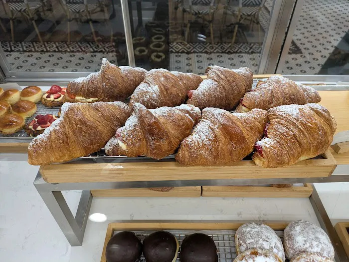 Paris Baguette Picture 9