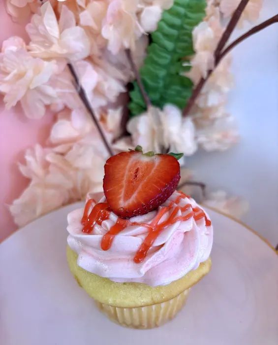 Paola's Delights Bakery Picture 2