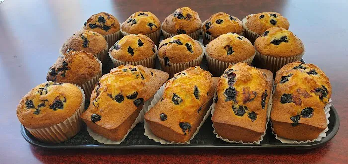 Manny's Bakery Picture 1