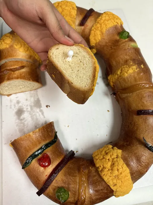 Manny's Bakery Picture 6