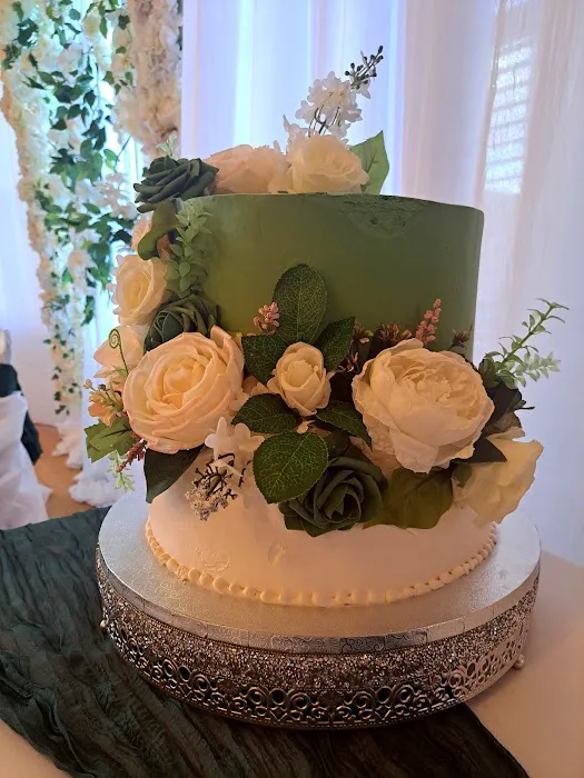 Manny's Bakery Picture 4