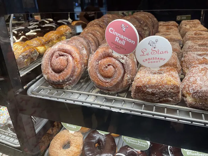 Stan’s Donuts & Coffee Picture 9