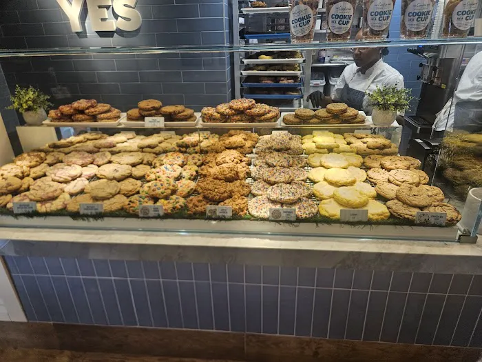 The Cookie Bar by Summer House Picture 2