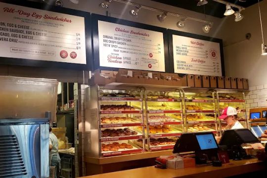 Do-Rite Donuts & Chicken