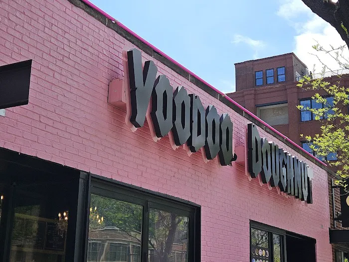 Voodoo Doughnut Picture 6