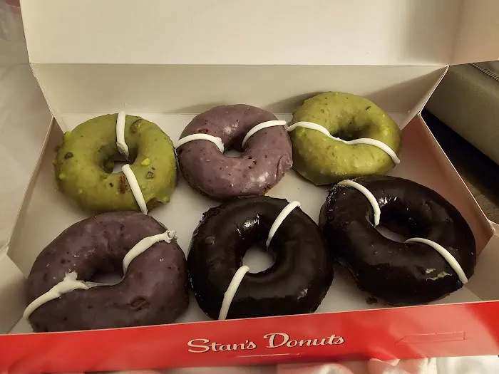 Stan’s Donuts & Coffee Picture 4