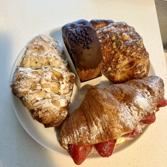 Paris Baguette Picture 4