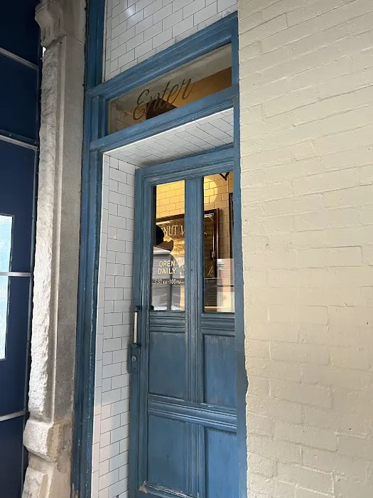 Doughnut Vault Picture 8