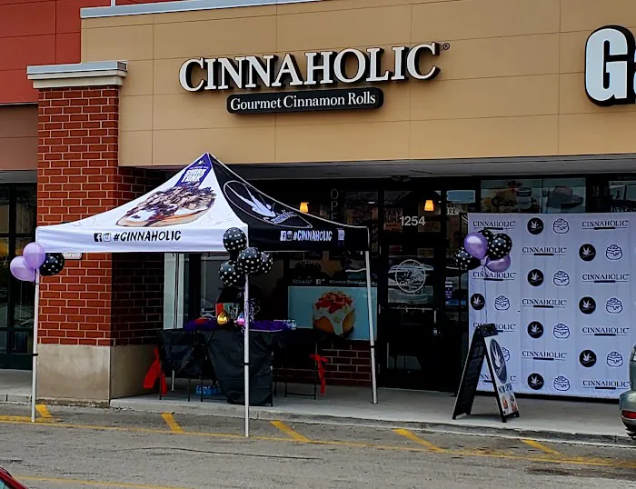Cinnaholic Picture 10