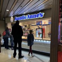 Auntie Anne's ico