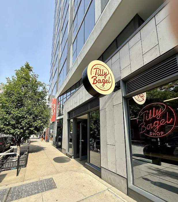 Tilly Bagel Shop Picture 7