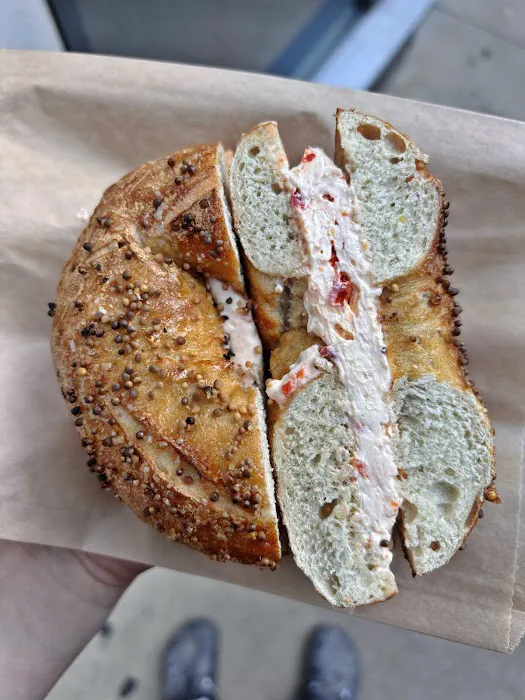 Tilly Bagel Shop Picture 6