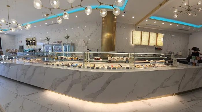 Le French Patisserie Picture 4