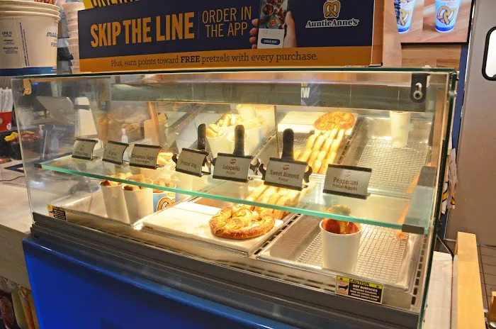 Auntie Anne's Picture 5