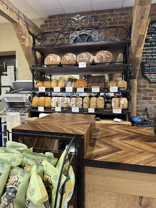 La Farm Bakery Picture 10