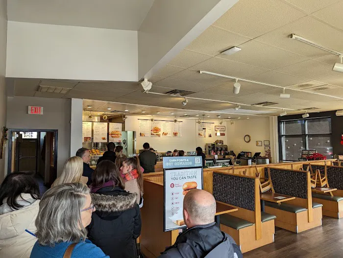Bruegger's Bagels Picture 4