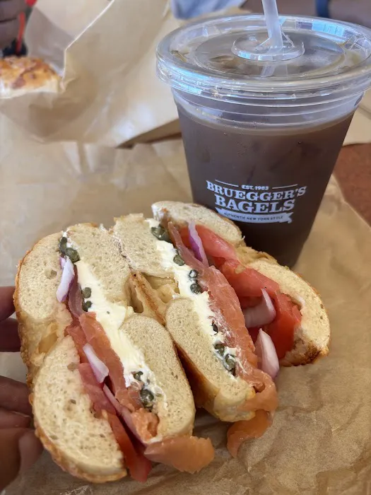 Bruegger's Bagels Picture 2