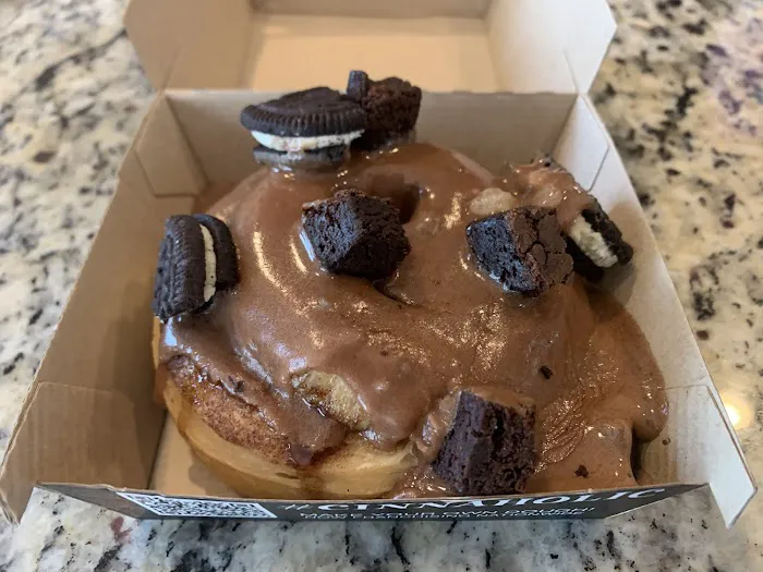 Cinnaholic Picture 6