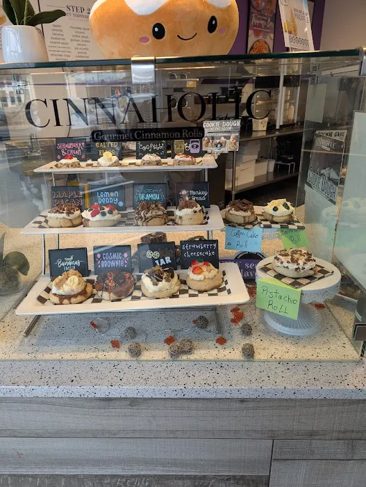 Cinnaholic Picture 7