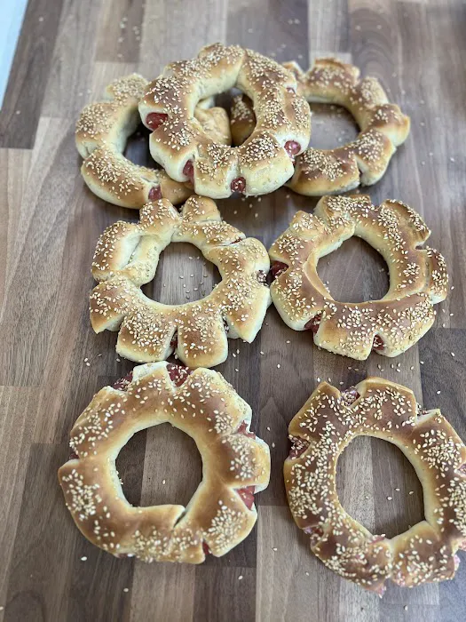 Baghdad Bakery & Market أفران و أسواق بغداد Picture 4