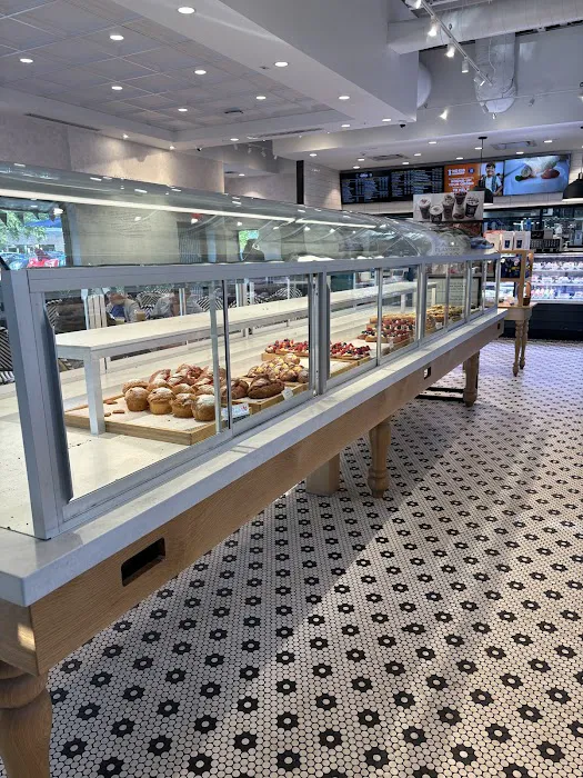 Paris Baguette Picture 4