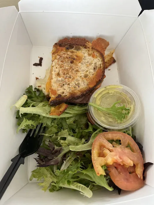 La Farm Bakery- RDU Airport Picture 1