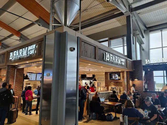 La Farm Bakery- RDU Airport Picture 3