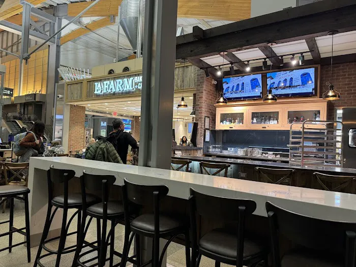 La Farm Bakery- RDU Airport Picture 2