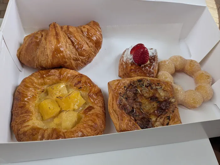 Paris Baguette Picture 3